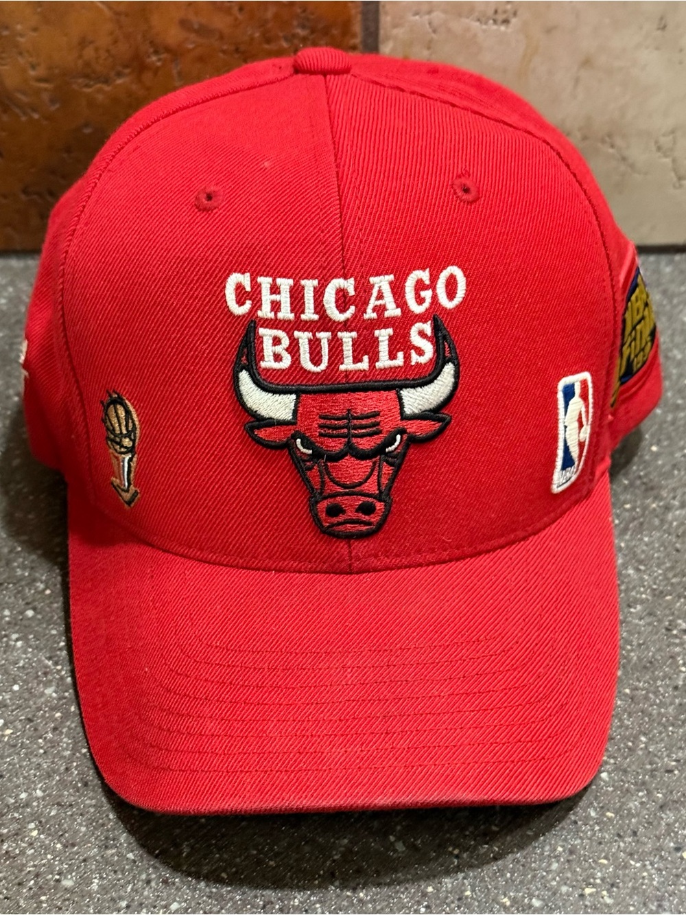 Chicago’s bulls Red Embroidered Baseball Cap